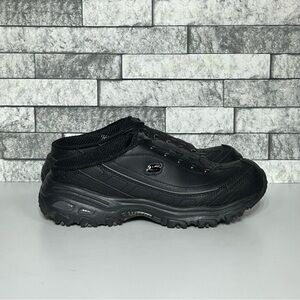 Skechers D’Lites Womens 9 Black Slip On Shoes